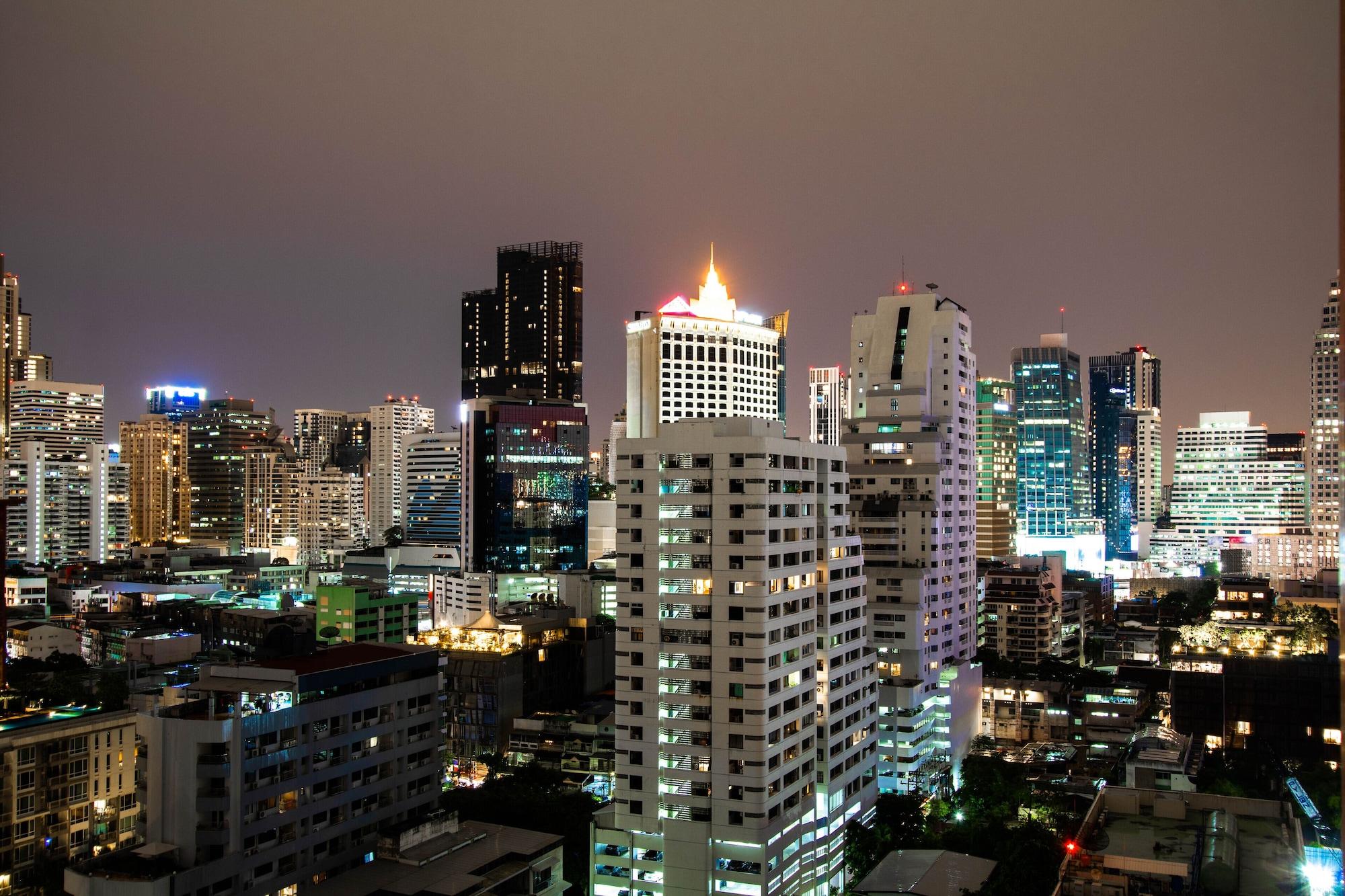 Teja Hotel Bangkok Exterior foto